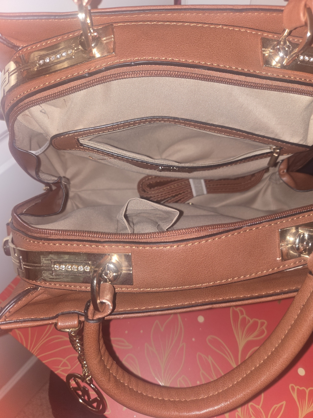 Michael Kors Women's Tan Leather Satchel Bag - Picture 4 of 9